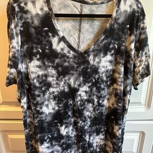 George Black and White Tie-Dye V-Neck Top